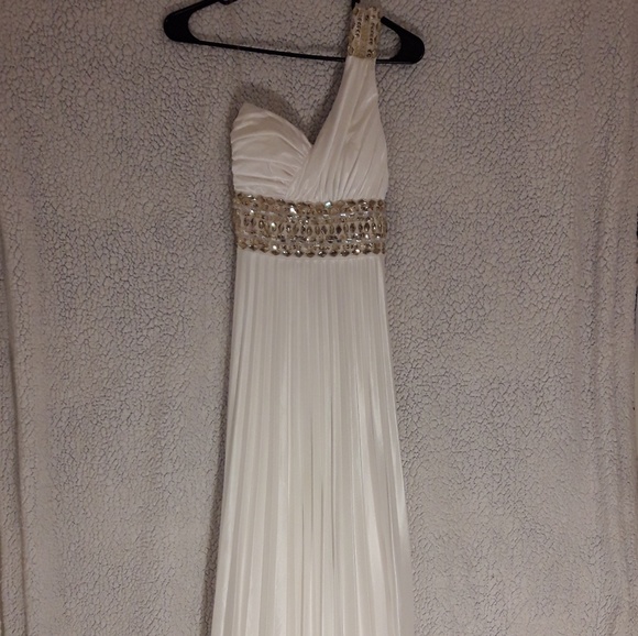 My Michelle Dresses & Skirts - One-Shoulder White Gown With Gold Beading